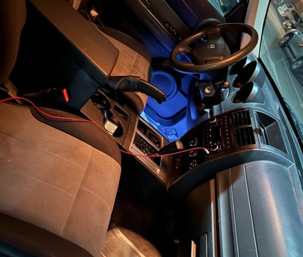 Dodge Nitro - 1