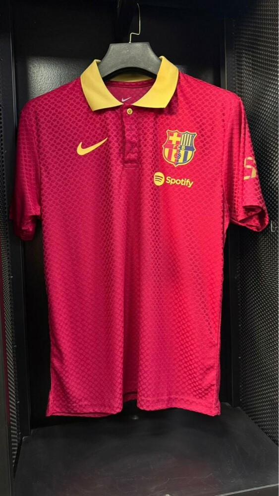 تيشيرتات برشلونة - 9