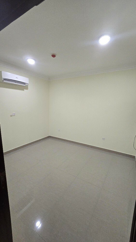 للبيع عماره في المطار مميزه - 5