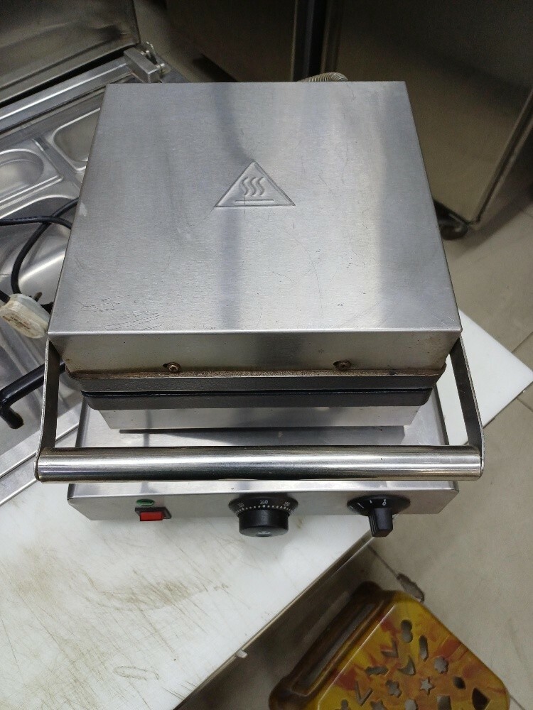 waffles Maker - 1