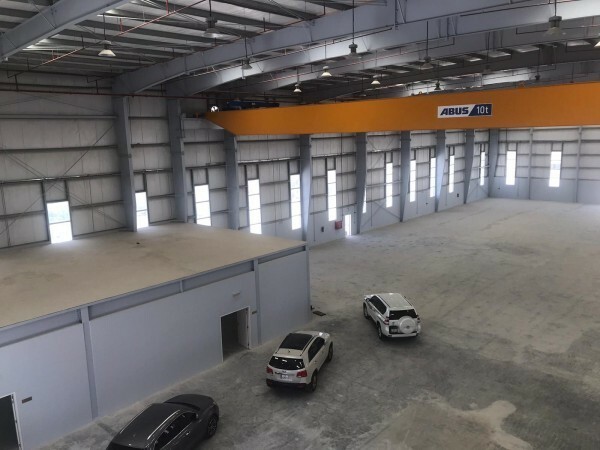 Warehouse, Showroom, accomodation - 4