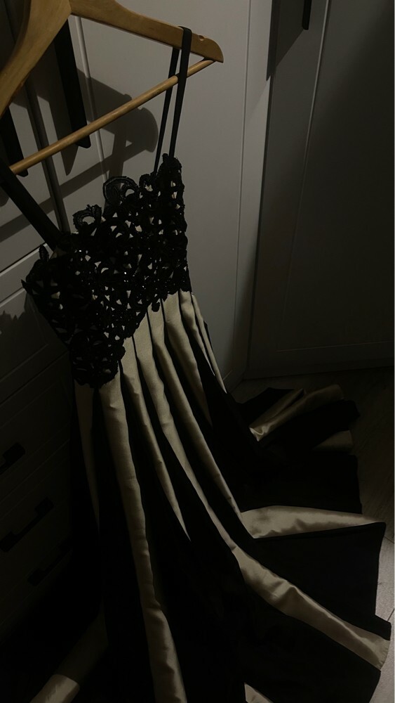 Evening dress - 4