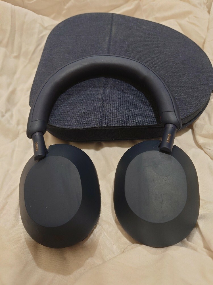 Sony WH-1000XM5 - 5