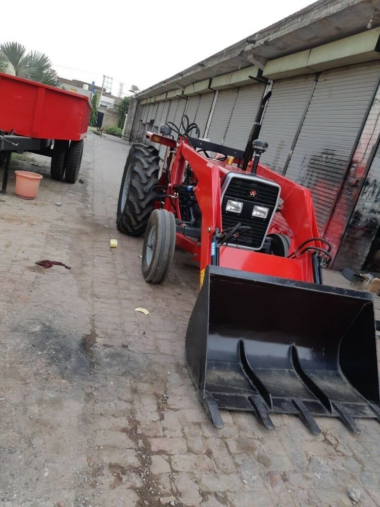 tractors with loader shawl - 5