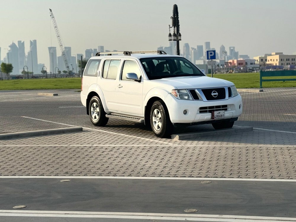 Nissan Pathfinder 2012 - 1