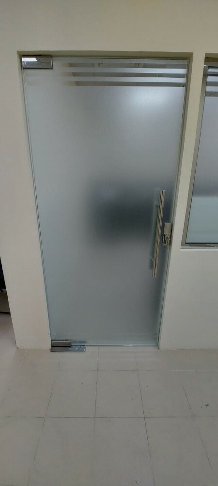 we do all kind of aluminum & Upvc - 2
