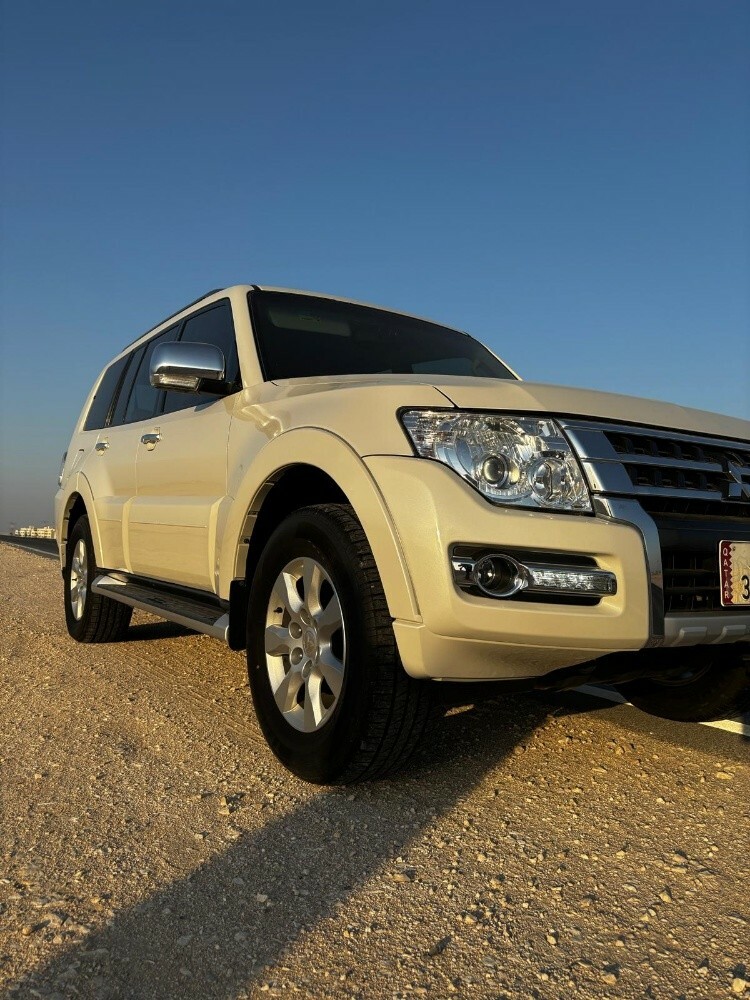 pajero 3.5 2020 model, only 53km - 3