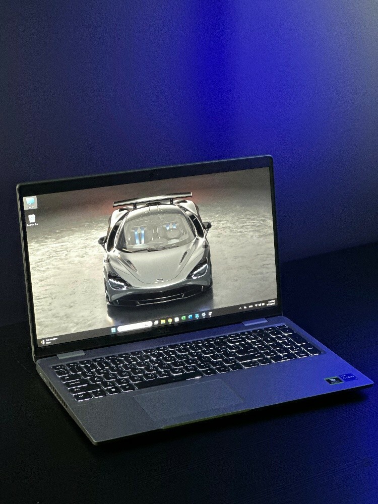 I7GEN11 RAM16 SSD512 NVIDIA4GB - 5