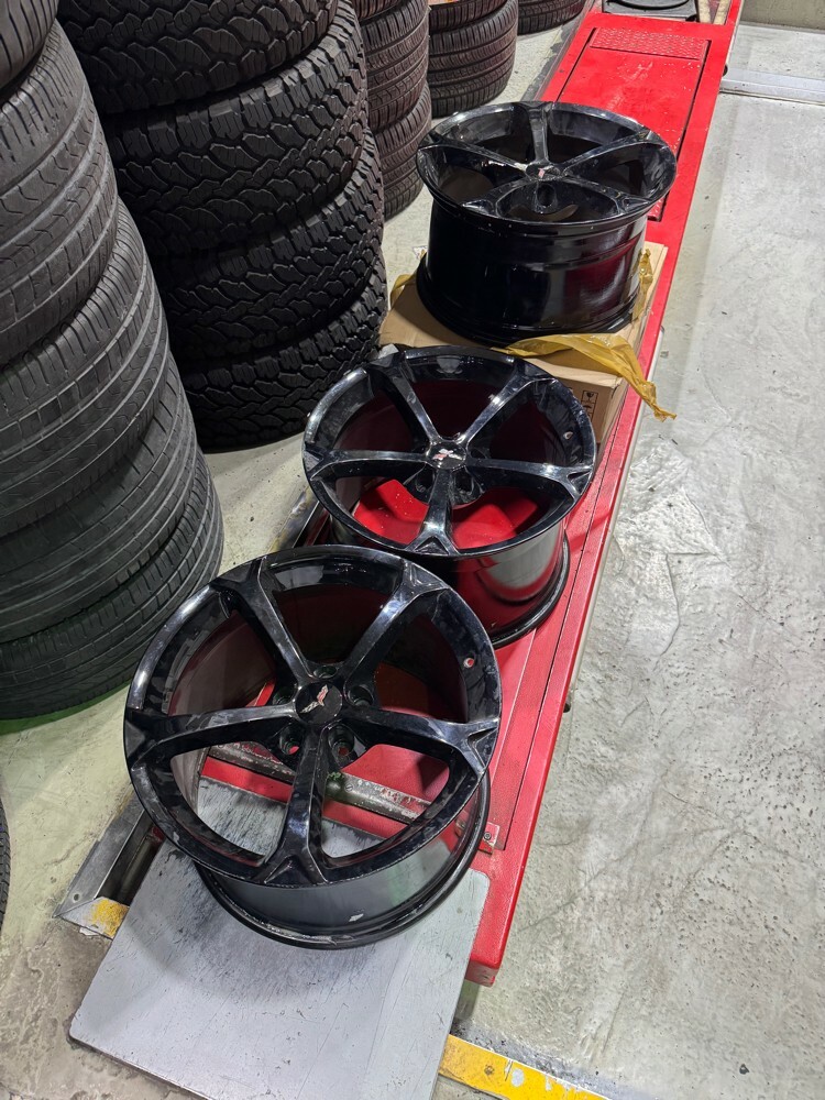 Corvette C6 Grand sport rims - 2