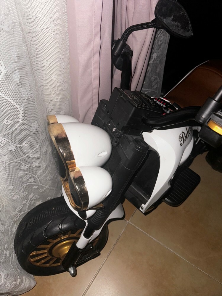kids motorcycle new- - 2