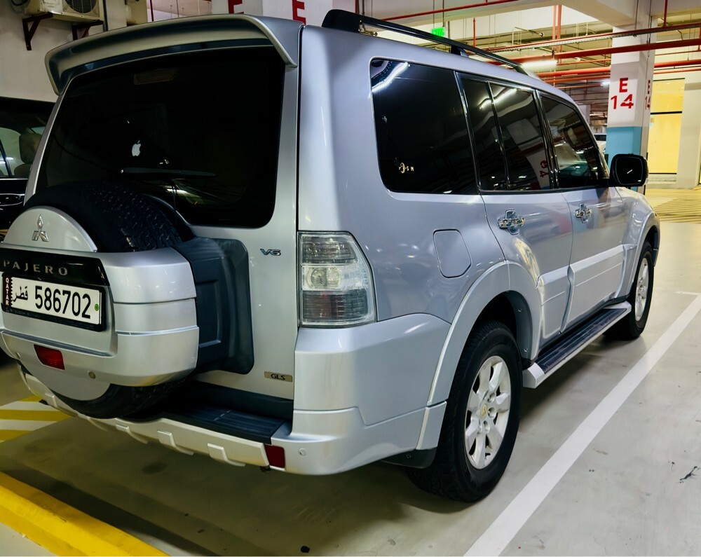 Mitsubishi pajero 2014 V6 GLS - 8