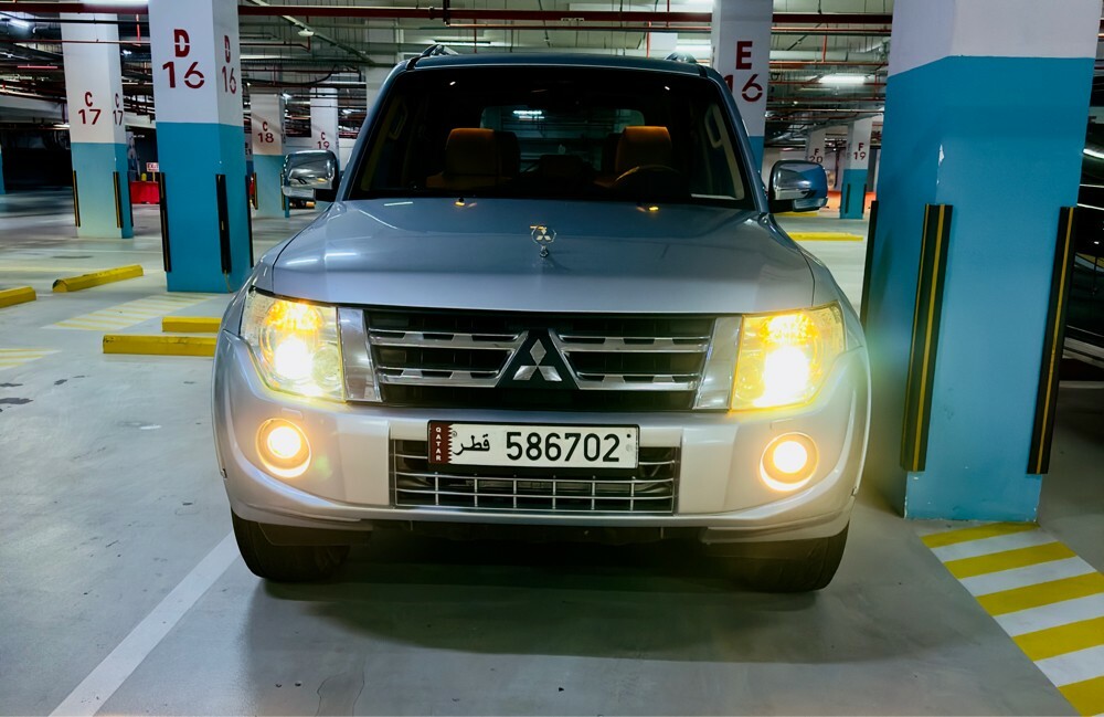 Mitsubishi pajero 2014 V6 GLS - 1