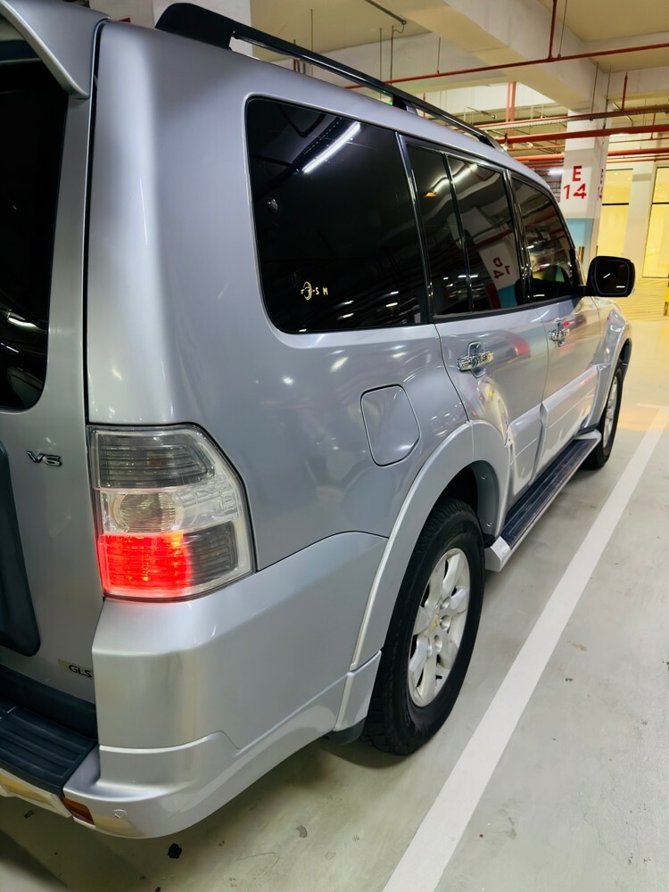 Mitsubishi pajero 2014 V6 GLS - 5