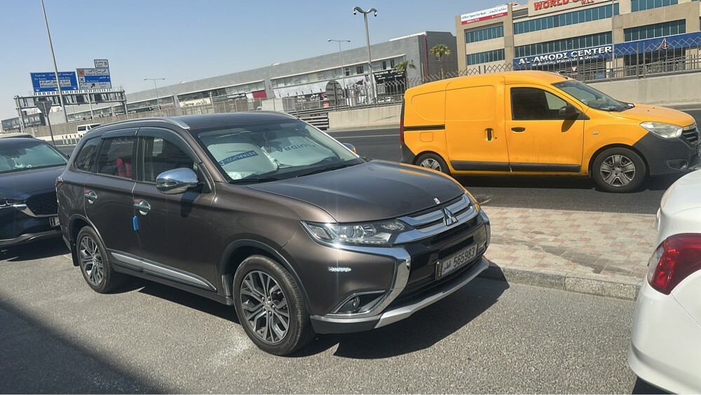 Mitsubishi Outlander 2018 80K KM - 3