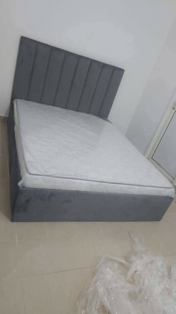 bed &,mattress available Low pric - 17