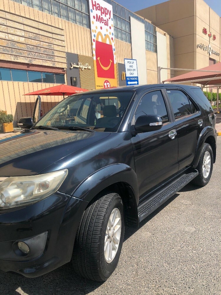 للبيع تويوتا - 4