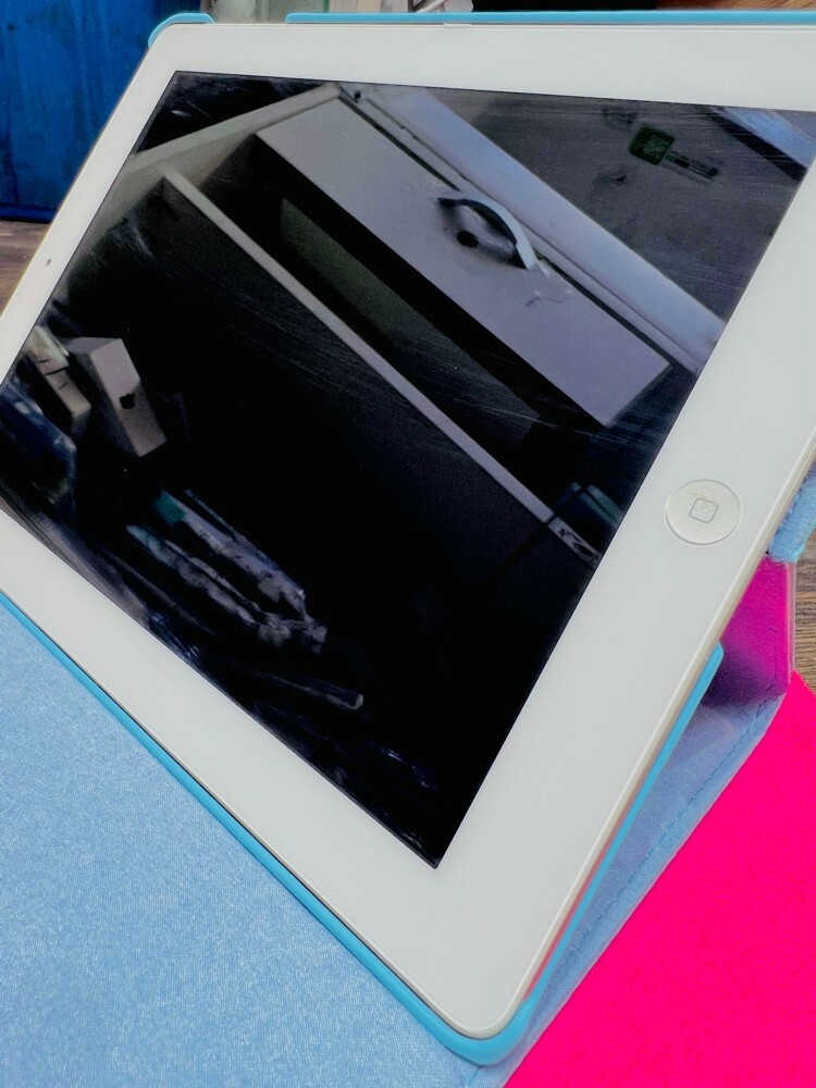 ipad 2  - 4