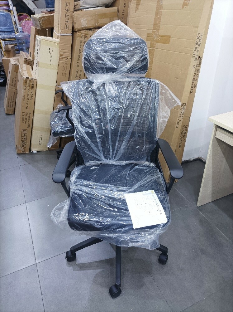 Office Chairs ( brand new) - 7