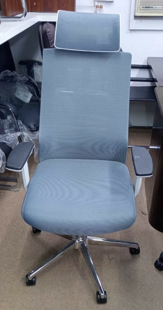 Office Chairs ( brand new) - 26