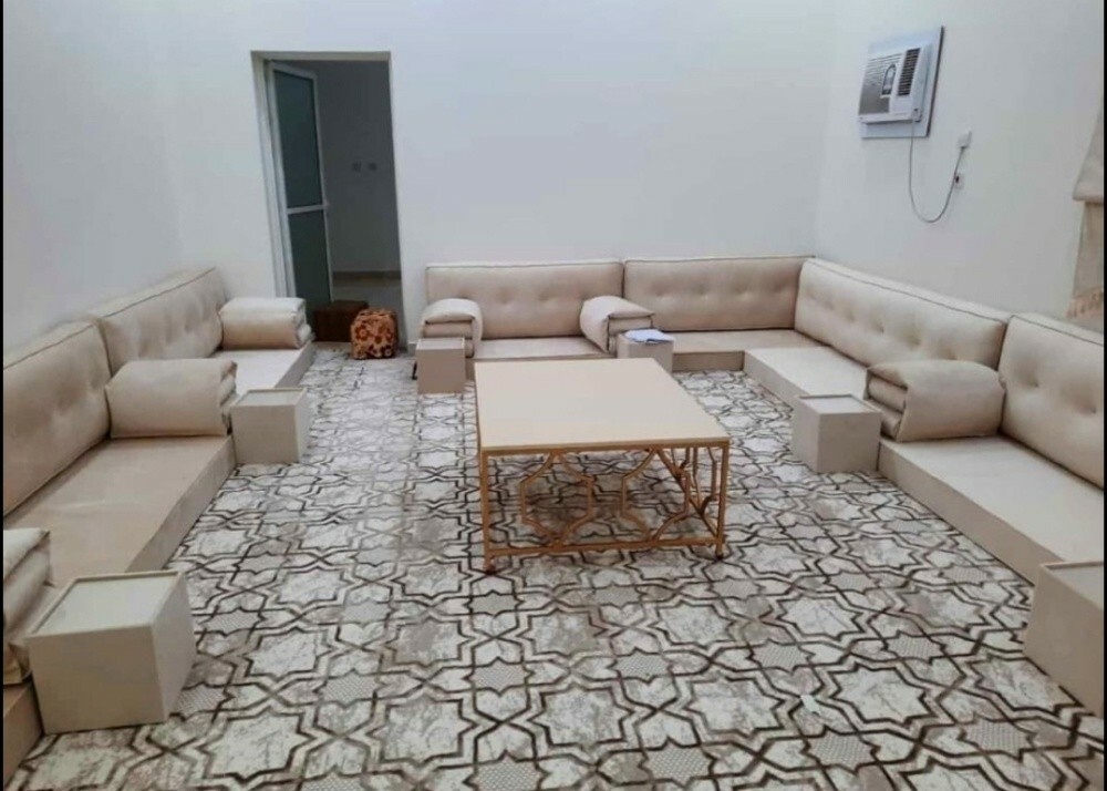 making new majlis 1m.cost 400 - 4