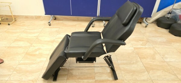 Selling Foldable Massage Bed - 1