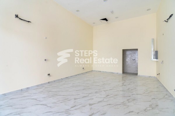 Building for Sale in Umm Lekhba - 8