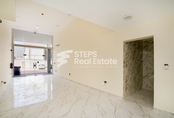 Building for Sale in Umm Lekhba - 19