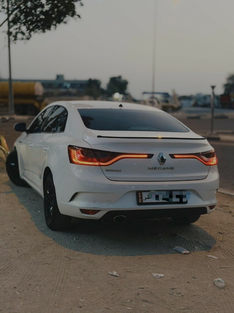 Renault Megane 2019 E 1.6 L - 2
