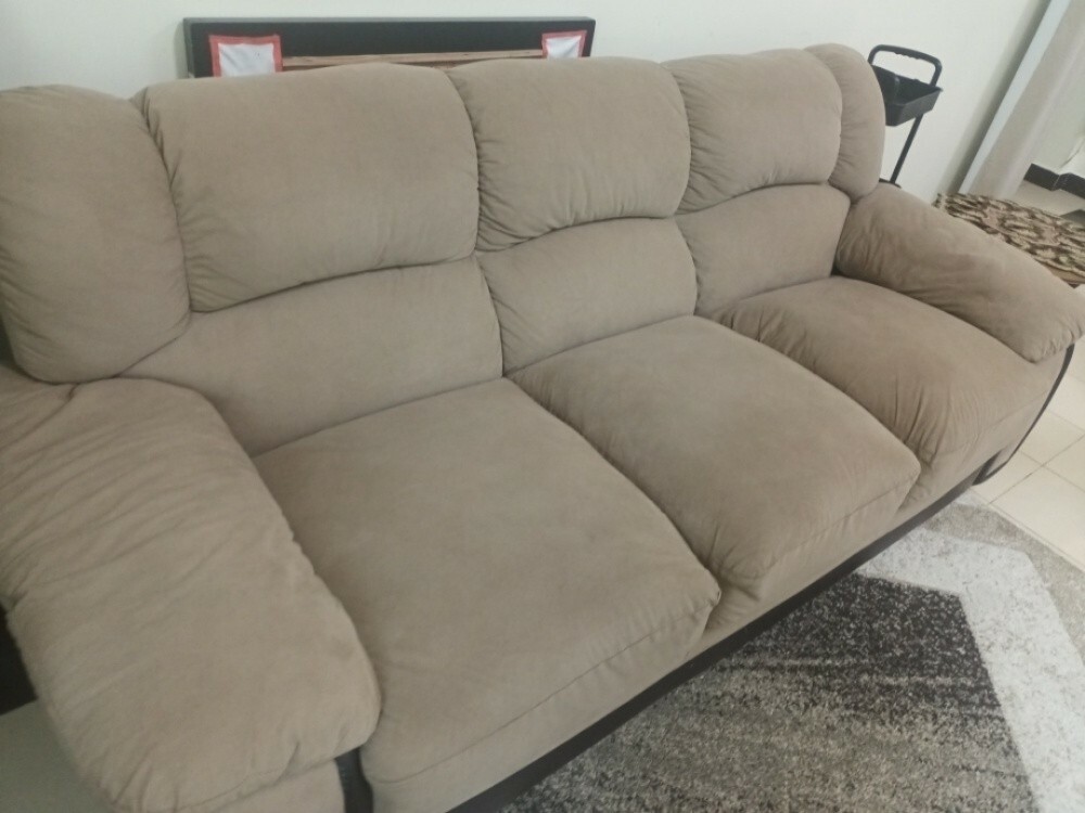 3 3-seater sofas - 4