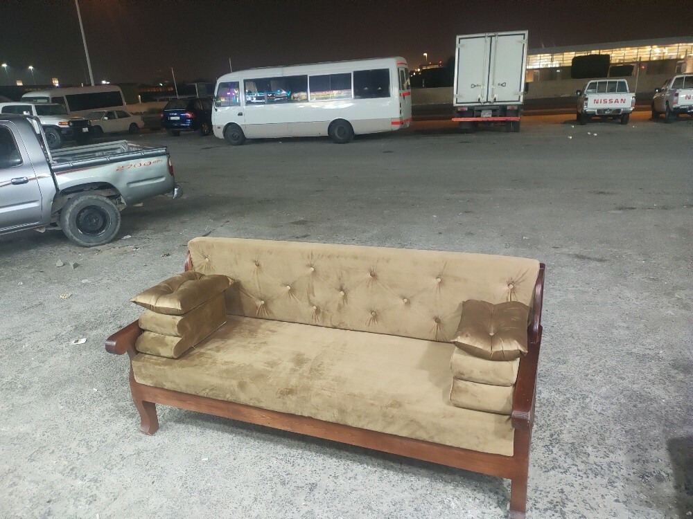 Al Harfi Furniture - 3