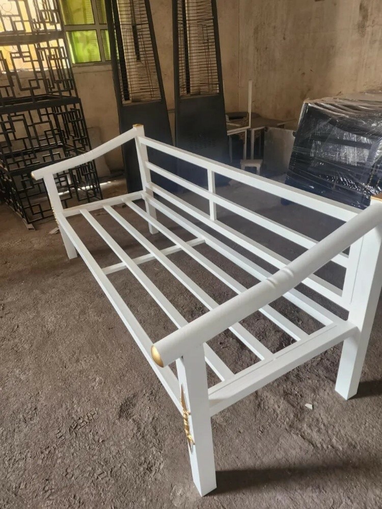 للبيع كراسي وطاولات بالصناعيه - 4