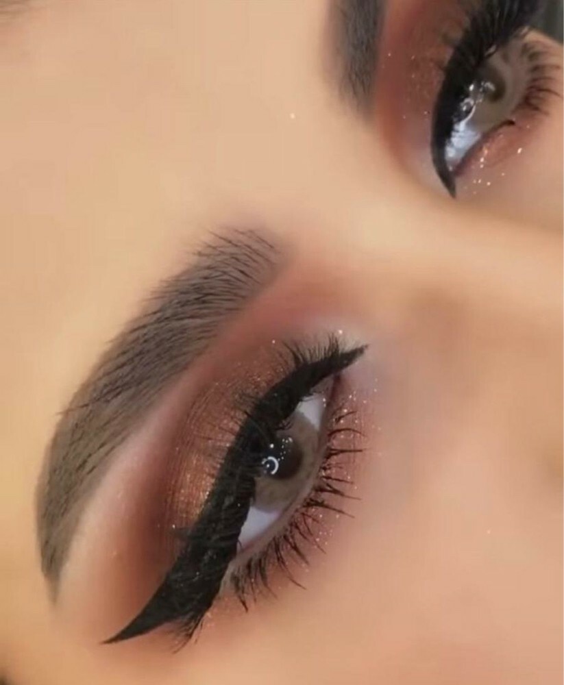 عدسات لاصقة ملونة كوري - 15