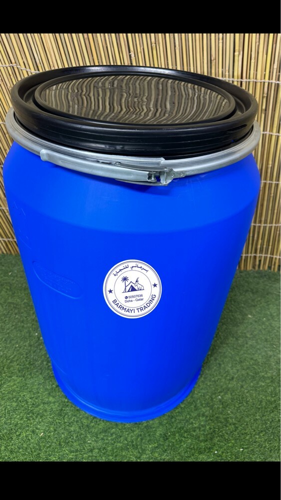 Shipping and storage drums. - 5