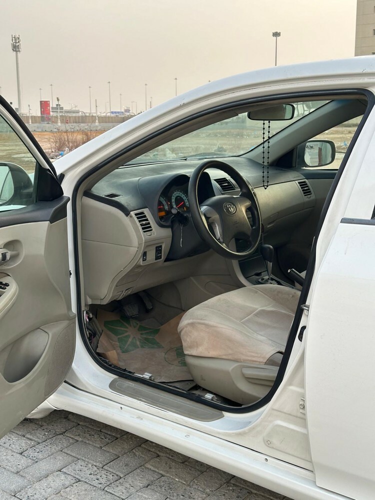 Toyota Corolla — photo 4 for sale in Qatar