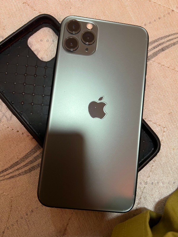 i phone 11 pro max - 1