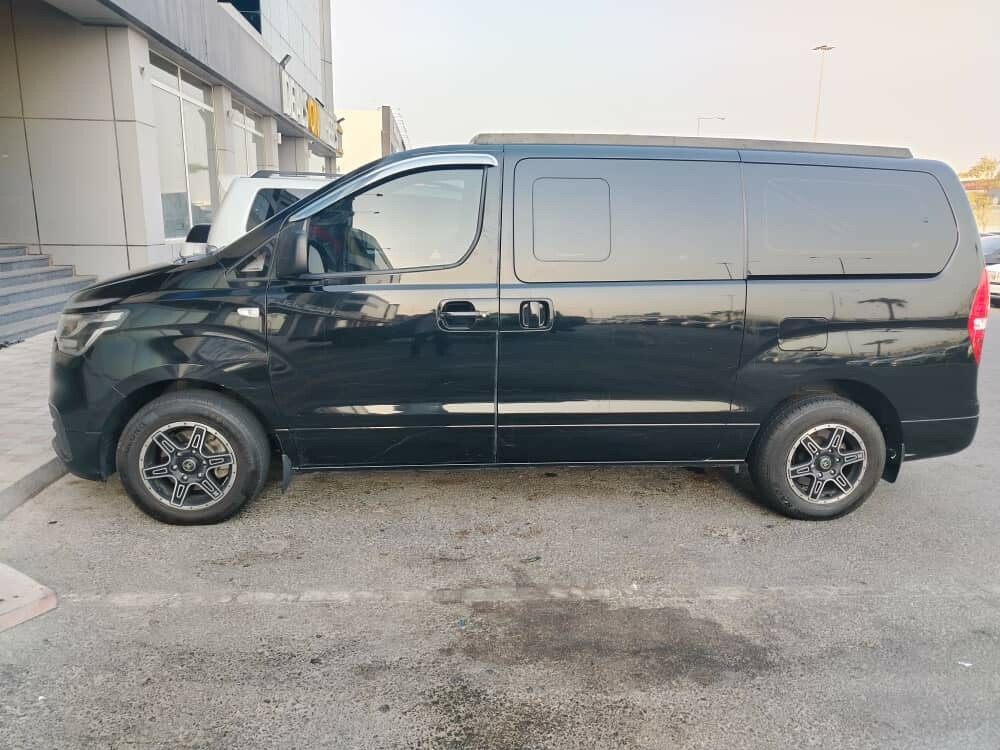 For sale: H1 diesel 2019 - 2