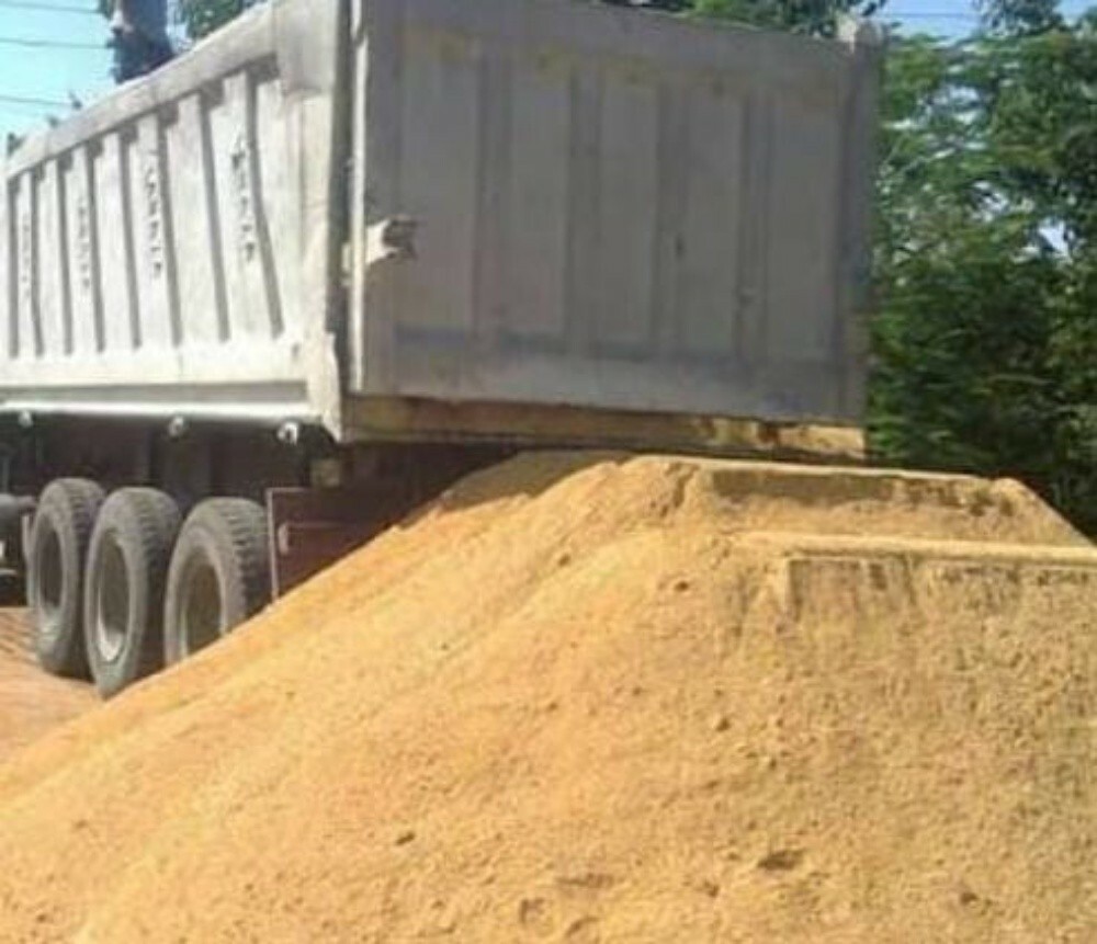 نقل مواد البناء ومخلفات البناء - 1