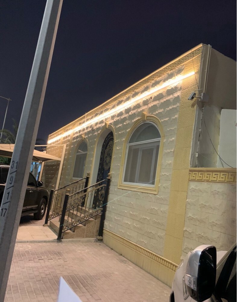 للبيع فيلا في الدحيل . - 4