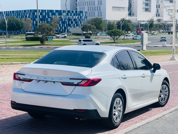 Toyota Camry 2025 - 3