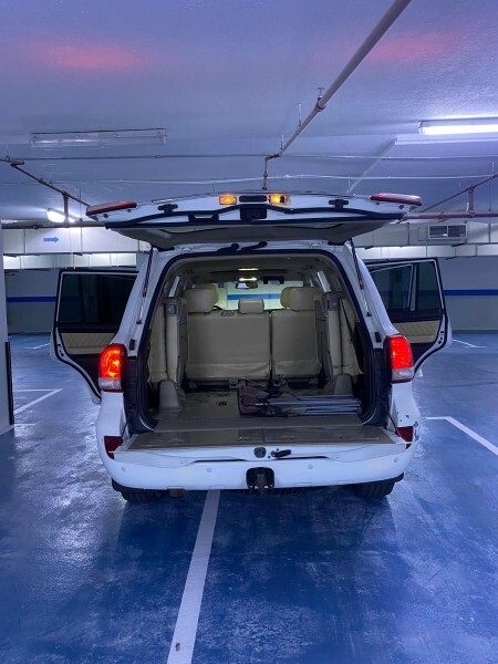 Land Cruiser GX limited edition - 16