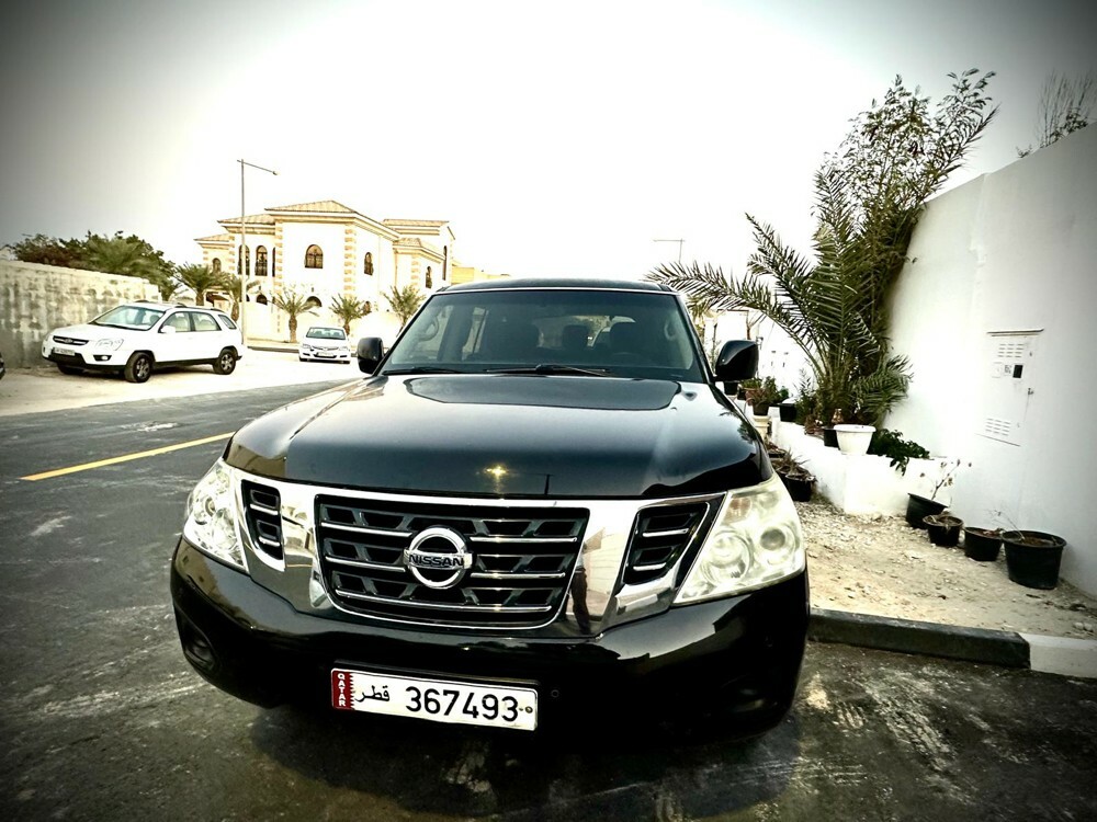 Nissan petrol 2017 for sale - 3