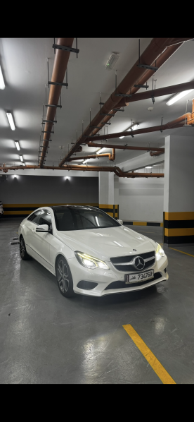 Mercedes-Benz E-Class E200 COUPE - 1