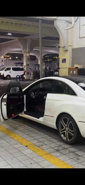 Mercedes-Benz E-Class E200 COUPE - 5