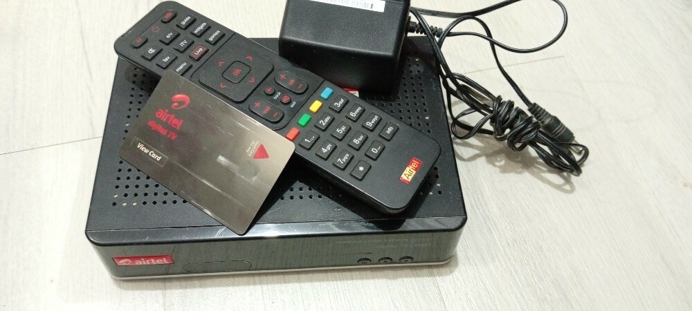 SATELLITE AIRTEL RECEIVER - 1