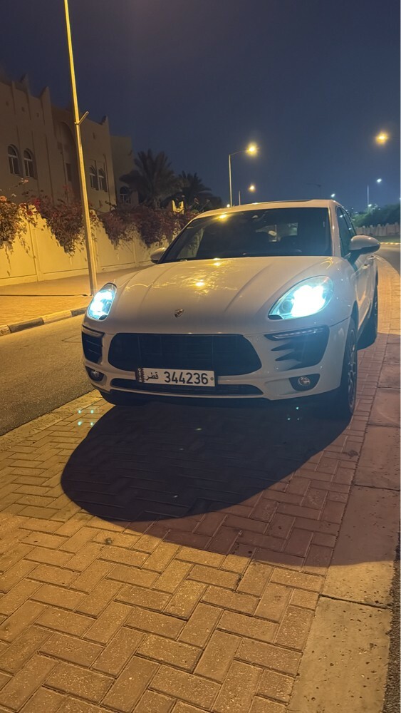 بورش مكان للبيع  - 4