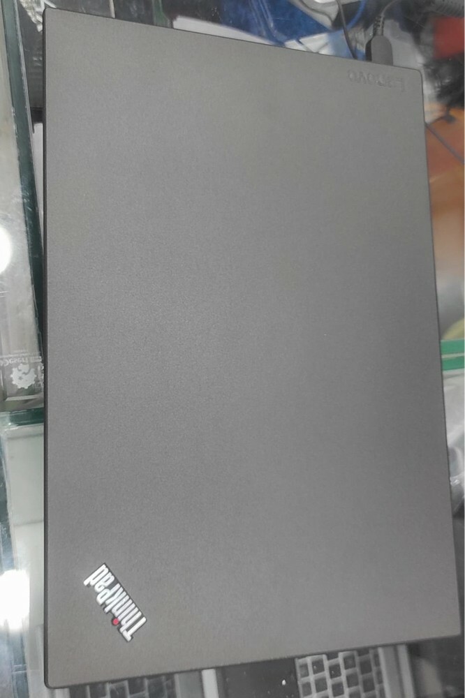 lenovo thinkpad t470 - 3