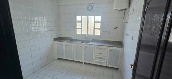 للبيع عماره مميزه استماريه - 9
