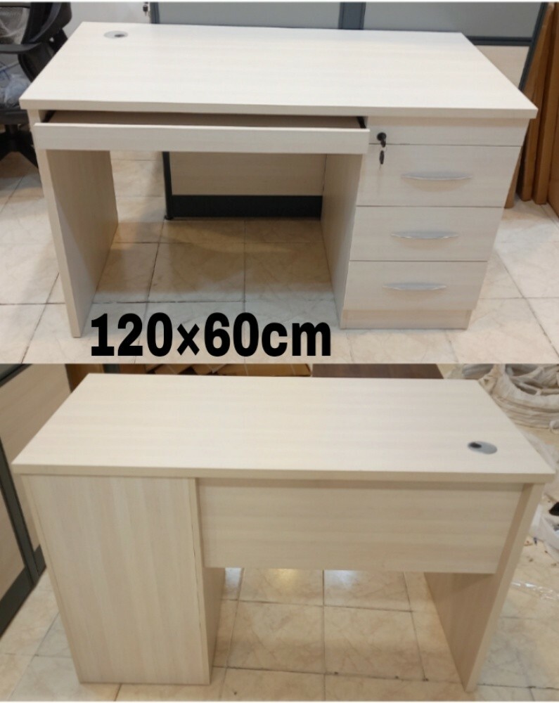 Office table. com Chair - 5