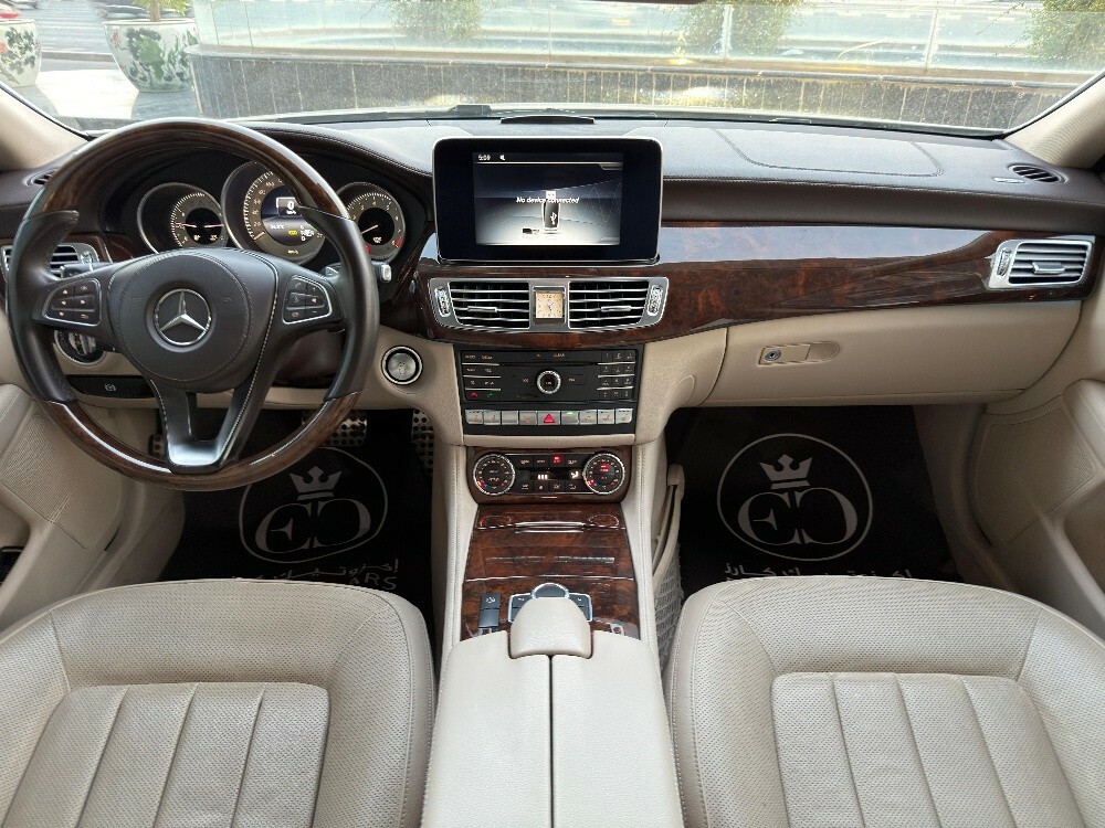 Mercedes CLS 400 2015 — photo 6 for sale in Qatar