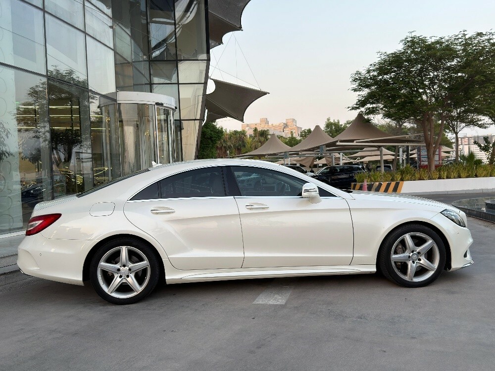 Mercedes CLS 400 2015 — photo 4 for sale in Qatar